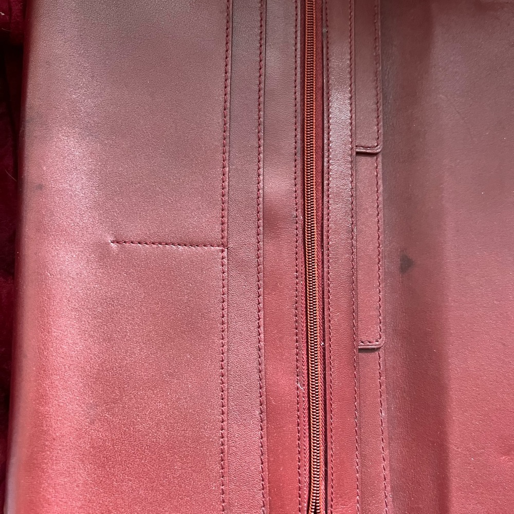 Authentic Cartier bag/wallet - Picture 5 of 12